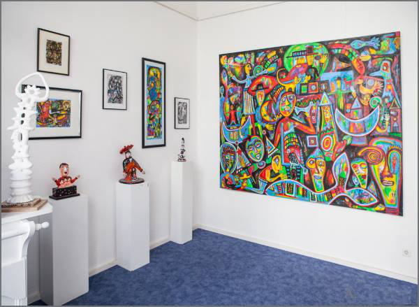 Ausstellende Künstler der Kunstausstellung Artgeschoss in der Braunschweiger WelfenAkademie geben einen Einblick in ihre Werke. Am Samstag, 21. Mai, lädt die Kunstausstellung zum Künstlergespräch ein. Foto: Werkschauraum

