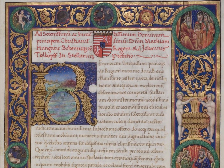 Feinste Malereien an den Rändern führen zu Inhalt, Autor und Auftraggeber. Astronomische Handschrift aus der Sammlung des Königs Matthias Corvinus, um 1480. Foto: HAB