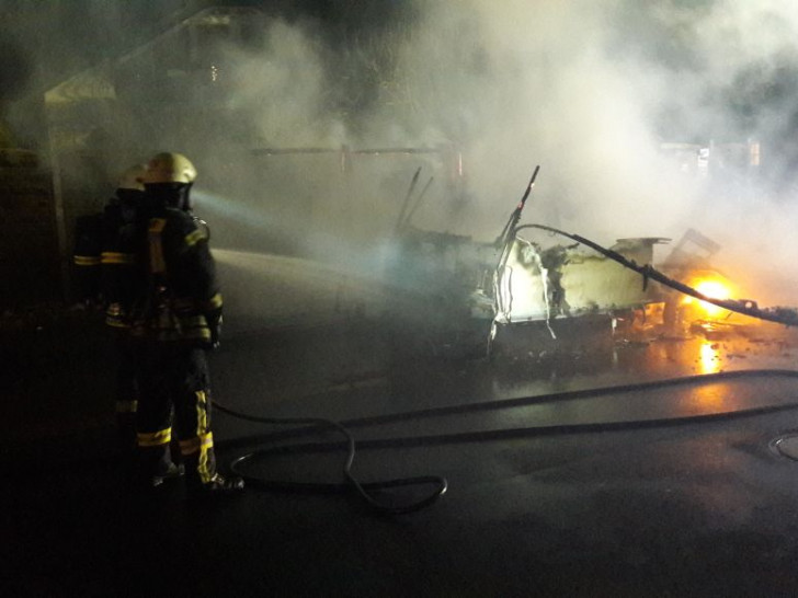 Brandstiftung sei "offensichtlich". Foto: Feuerwehr Wolfenbüttel