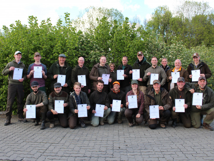 Die erfolgreichen Teilnehmer der Jägerprüfung der Jägerschaft Wolfenbüttel. Foto: Jägerschaft Wolfenbüttel