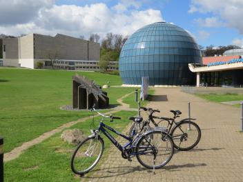Auf dem Programm stehen unter anderem das Scharoun-Theater und das Planetarium. Foto: Stadt Wolfsburg