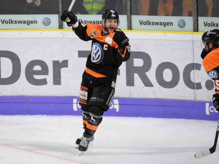 Kapitän Sebastian Furchner sorgte für das 5:0. Foto: Moritz Eden/City-Press GbR