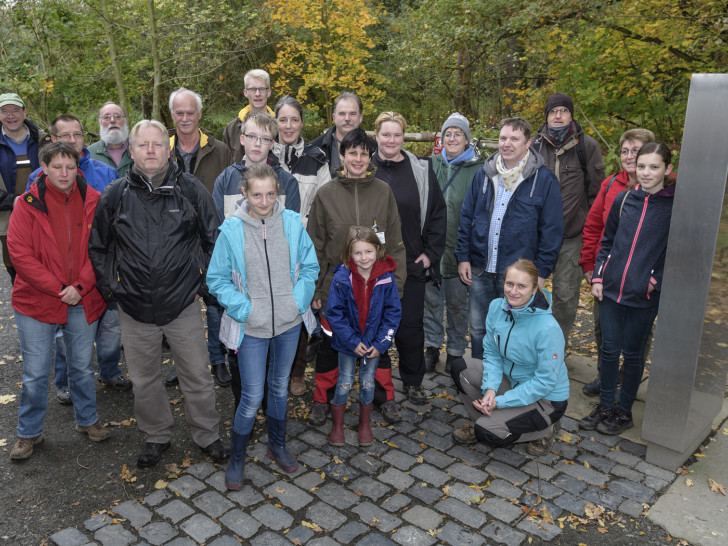Die Gruppe bei der Herbstaktion. Foto: Jürgen Eickmann