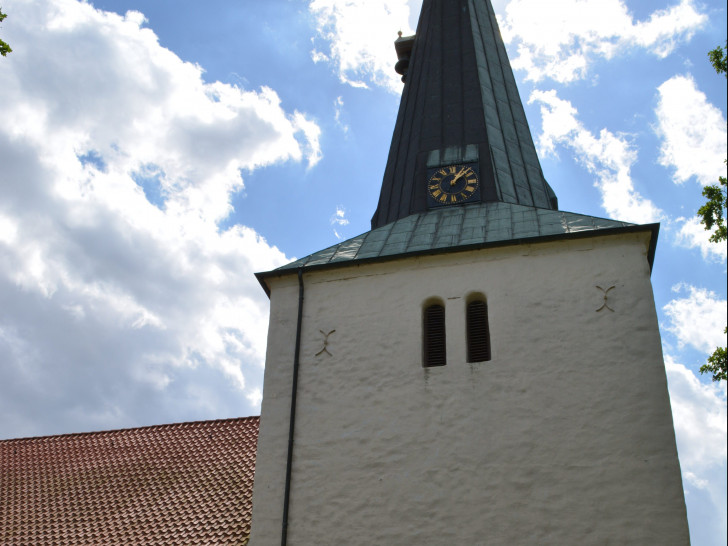 Die Edemisser Kirche. Fotos: Kirchenkreis
