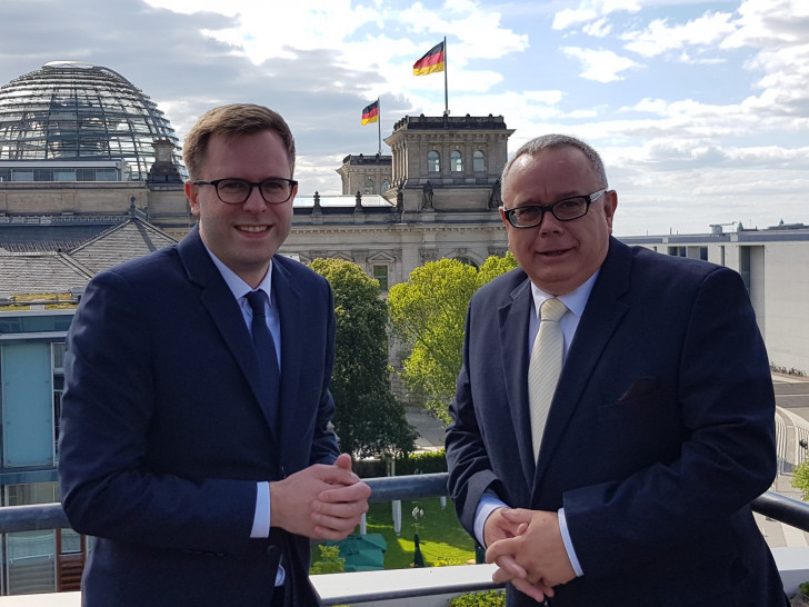 Dr. Adrian Haack (links) begrüßte Andreas Meißler zum Dialog im Bundestag. Foto: CDU
