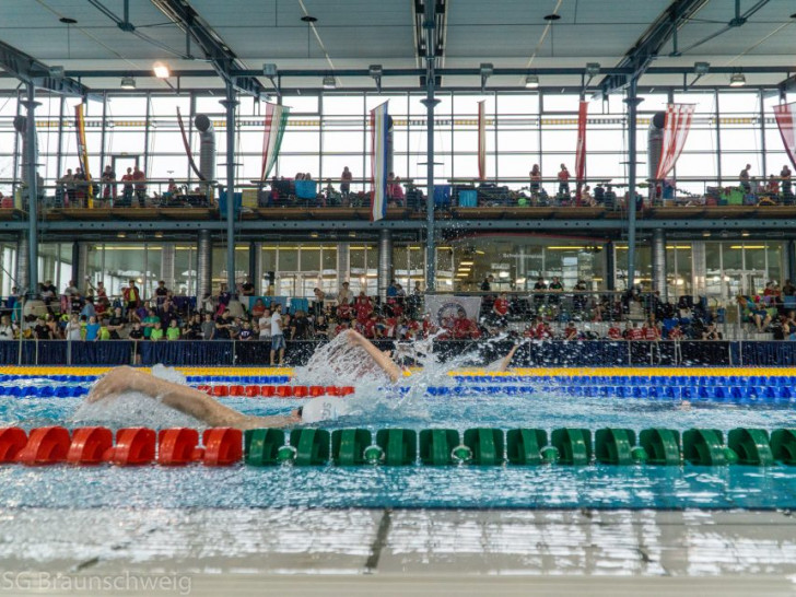 Volle Halle bei der 25. Gala Foto: Lorenz Rudek