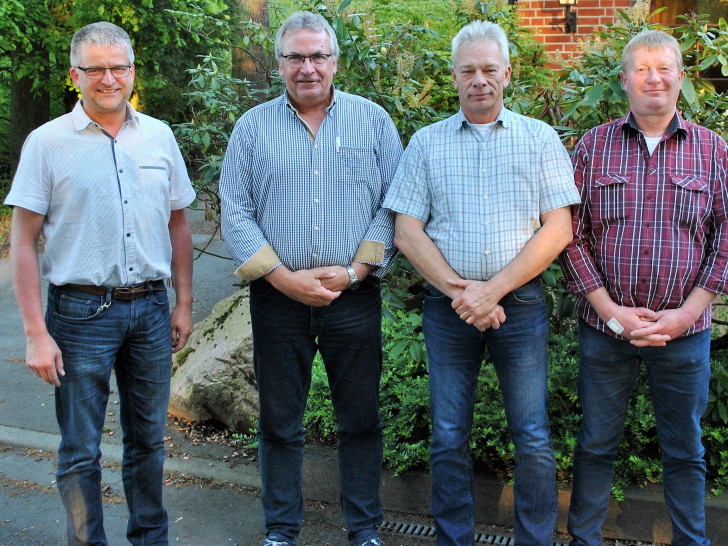 Der Vorstand Metall im Jahr 2019 auf der diesjährigen Frühjahrsversammlung. Stellvertretender Schriftführer Falk Otte, Obermeister Friedrich Daenicke, stellvertretender Obermeister Frank Bernau und Lehrlingswart Carsten Baumgart (v.l.n.r.)
 Foto: Kreishandwerkerschaft Region Braunschweig-Gifhorn