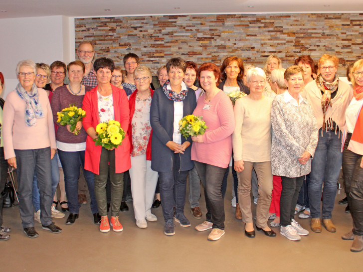 Zur Feierstunde kamen die Mitglieder, Initiatoren und Wegbegleiter in der Cafeteria des Städtischen Klinikums zusammen. Foto: Städtisches Klinikum