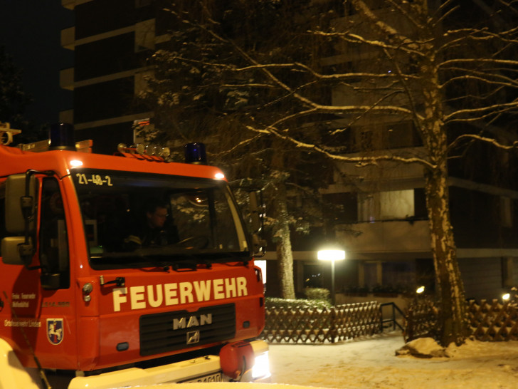 Die Feuerwehr musste am Dienstagabend zu einem angebrannten Essen ausrücken. Foto: Werner Heise