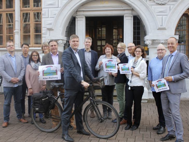 Die Kooperationspartner des Aller-Radwegs. Foto: CMT GmbH, Marcus Feuerstein