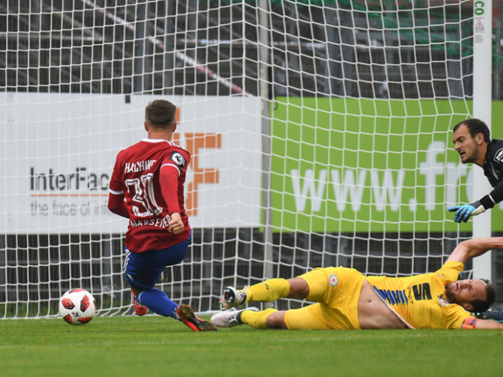 Keine Chance! Stephan Fürstner und Eintracht Braunschweig verlieren verdient in Haching. Foto: Sven Leifer / Täger