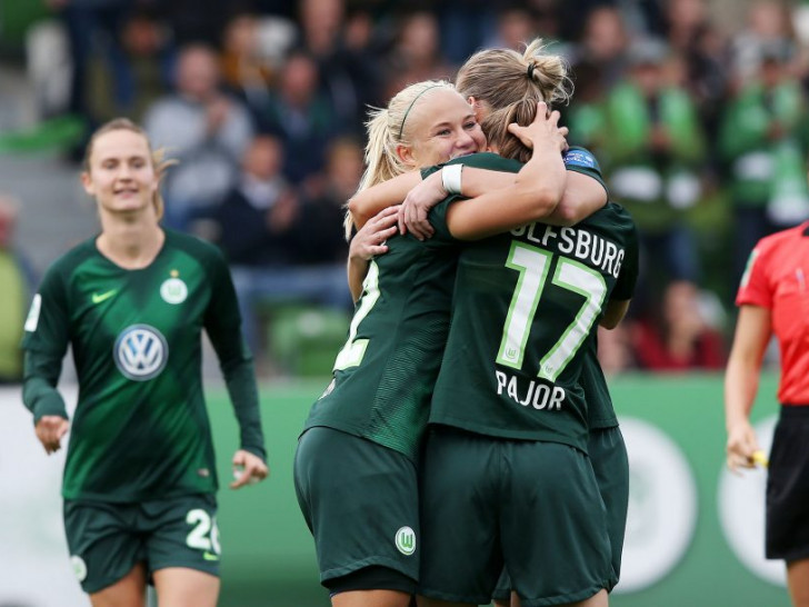 Pernille Harder traf gleich dreifach gegen die Bremerinnen. Foto: Agentur Hübner/Archiv