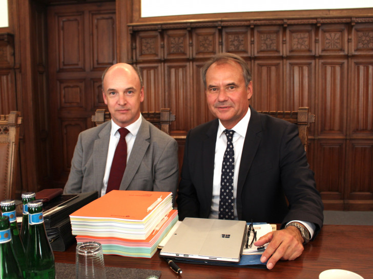 Christian Geiger (links) und der frühere Aufsichtsratsvorsitzende Ulrich Markurth. Symbolbild