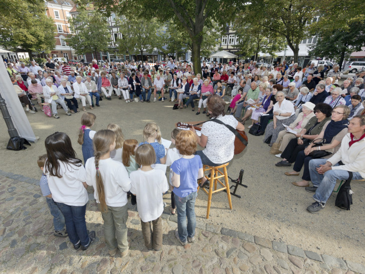 Jeder ist eingeladen, mitzusingen. Foto: Andreas Borrmann