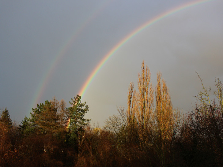 Doppelter Regenbogen über Wolfenbüttel. Foto: Max Förster