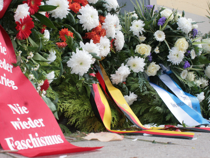 Die Stadt Goslar ruft dazu auf, an den Gedenkstunden zum Volkstrauertag teilzunehmen. Symbolfoto: Anke Donner 