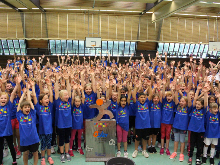 300 Kinder von 15 Grundschulen aus der Region Gifhorn nahmen am 5. United Kids Foundations Sport-Oskar in Gifhorn teil. Fotos: Sandra Zecchino