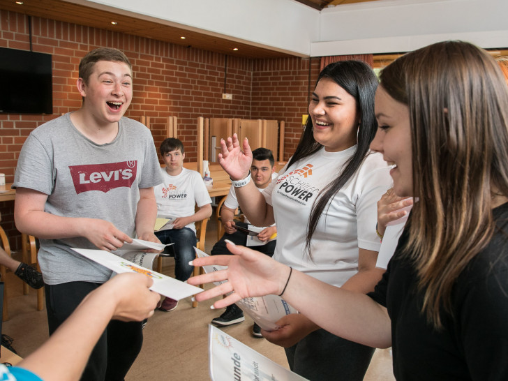 Das Fitnessprogramm für den Einstieg ins Berufsleben heißt„Schüler-Power". Es ist das  neue Projekt von United Kids Foundations. Zielgruppe sind Hauptschüler der achten Jahrgangsstufe. Fotos: Volksbank BraWo/Peter Sierigk