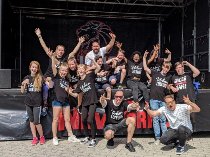 Gruppenfoto der Urban Culture Summercamp 2019 Teilnehmer. Fotos: Ole Plönnings/CJD