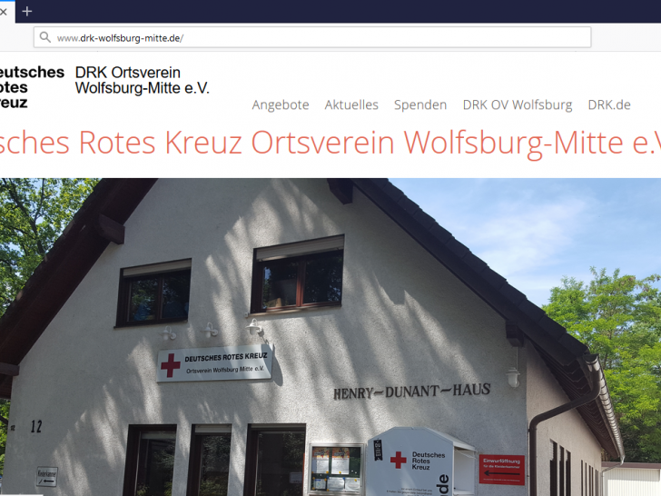Unter der Adresse www.drk-wolfsburg-mitte.de präsentiert sich der Ortsverein in zeitgemäßem Outfit. Screenshot: DRK