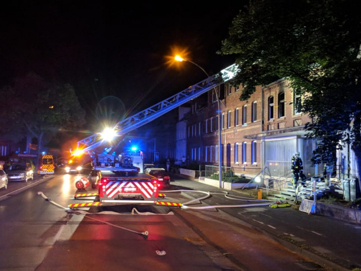 In der Nacht war die Feuerwehr in der Vorsfelder Straße im Einsatz. Foto: Feuerwehr Helmstedt