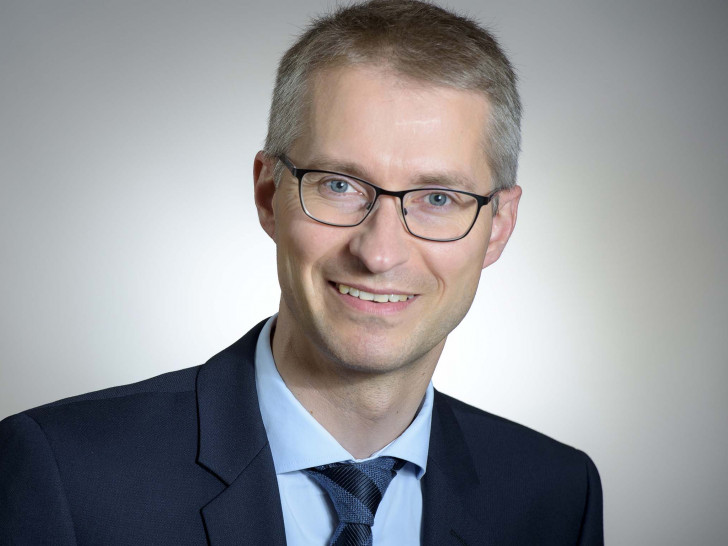 Ulf Steinmann, Leiter der Agentur für Arbeit Helmstedt, lädt alle Interessierten zu den Ausbildungsplatzbörsen im Agenturbezirk ein. Foto: Agentur für Arbeit Helmstedt