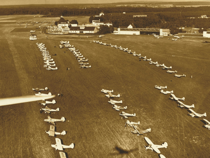 Zum Deutschlandflug 1961 starteten 150 Maschinen am Flughafen in Braunschweig. Foto: Flughafen Braunschweig-Wolfsburg