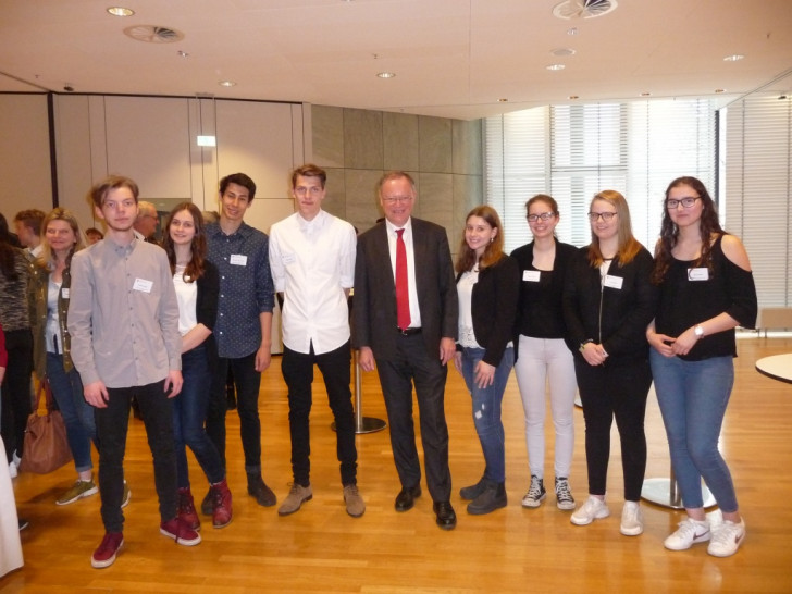 Die Schüler des Gymnasiums am Bötschenberg hatten die Gelegenheit mit Ministerpräsident Stephan Weil über das Thema "Europa" zu diskutieren. Foto: Gymnasium am Bötschenberg