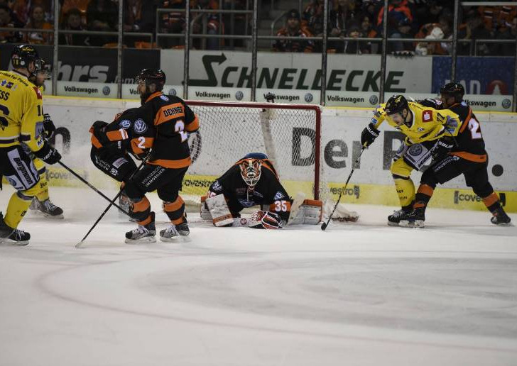 In Krefeld müssen die Grizzlys an den jüngsten Erfolg anknüpfen. Foto: imago/foto2press/Archiv