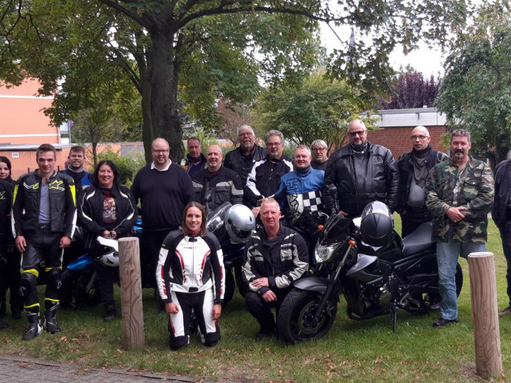 Die Teilnehmer der Motorradtour. Foto: SPD Helmstedt