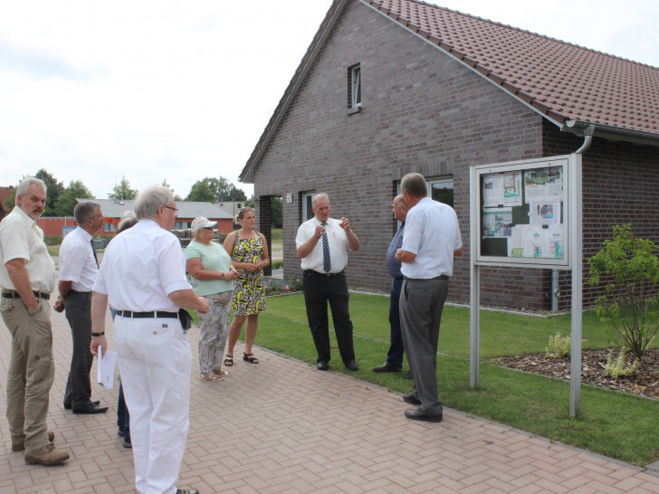 Die Sommertour des CDU-Landtagsabgeordneten Frank Oesterhelweg führte am Mittwoch durch die Samtgemeinde Baddeckenstedt. Fotos: Anke Donner 
