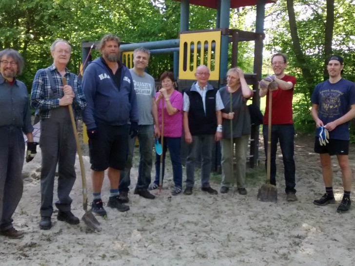 Im Freibad wurde ordentlich geschaufelt. Foto: Ulrike Siemens