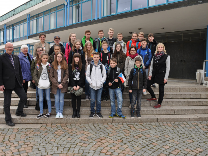 Elf Schüler aus der tschechischen Stadt Liberec sind derzeit in Wolfsburg zu Besuch. Foto: Stadt Wolfsburg