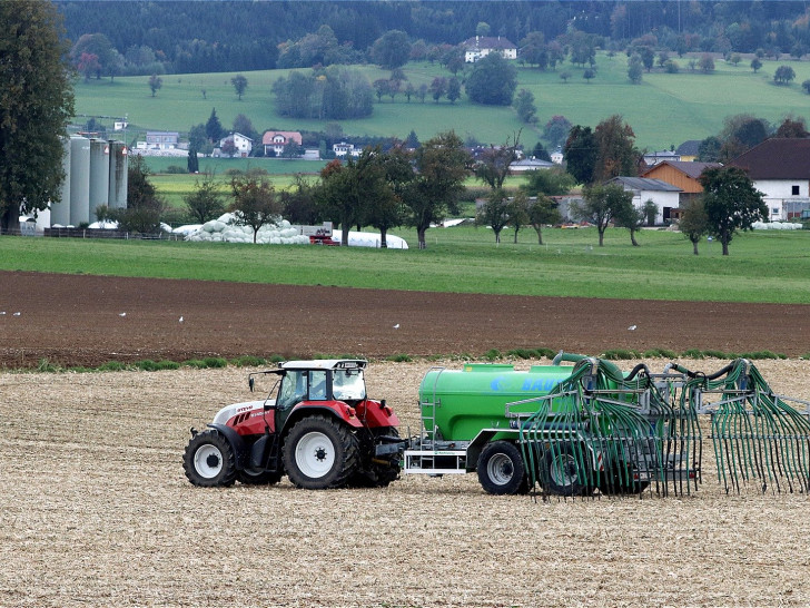 Heute wurden strengere Auflagen für die Düngung in der niedersächsischen Landwirtschaft beschlossen. Symbolfoto: Pixabay