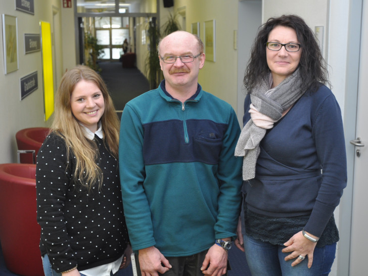 Sandra Schüler, Thorsten Kornhardt und Dörthe Arndt verstärken die WoBau. Foto: WoBau 