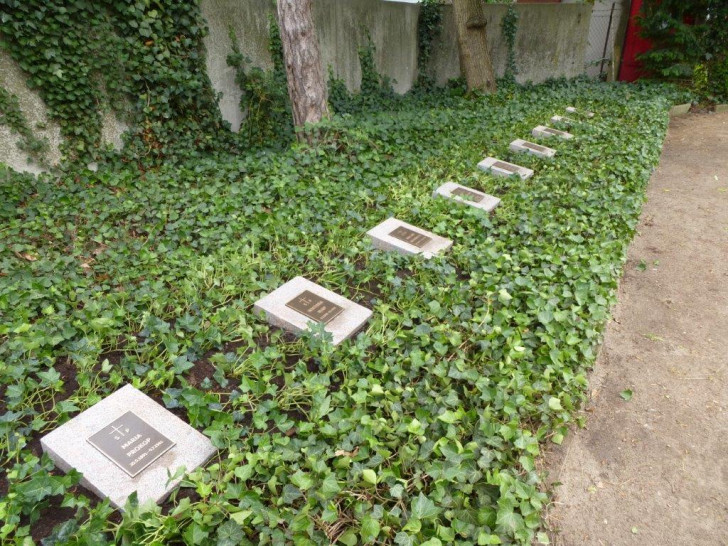 Die Gräber wurden aufgearbeitet und instand gesetzt. Foto: Stadt Wolfsburg