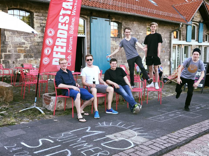 Das Team des Schülerforum lädt am 21. Juni zum Midsummerside sei. Foto: Pferdestall Helmstedt