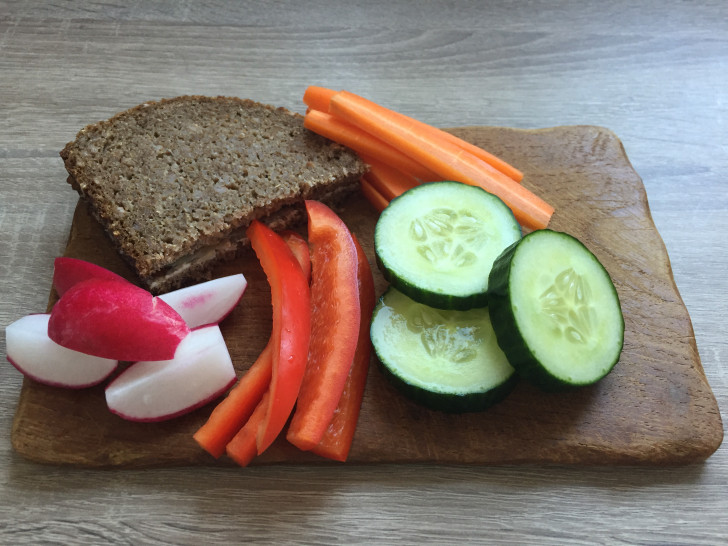 Gemüse in mundgerechte Häppchen portioniert schmeckt gleich viel besser. Foto: Helios

