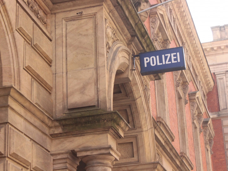Die Polizei hofft auf Zeugenhinweise. Symbolfoto: Anke Donner 