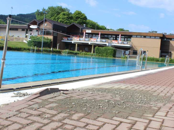 Das Aquantic-Freibad in Goslar muss wegen eines Wasserrohrbruchs vorerst geschlossen bleiben. Fotos: Anke Donner 