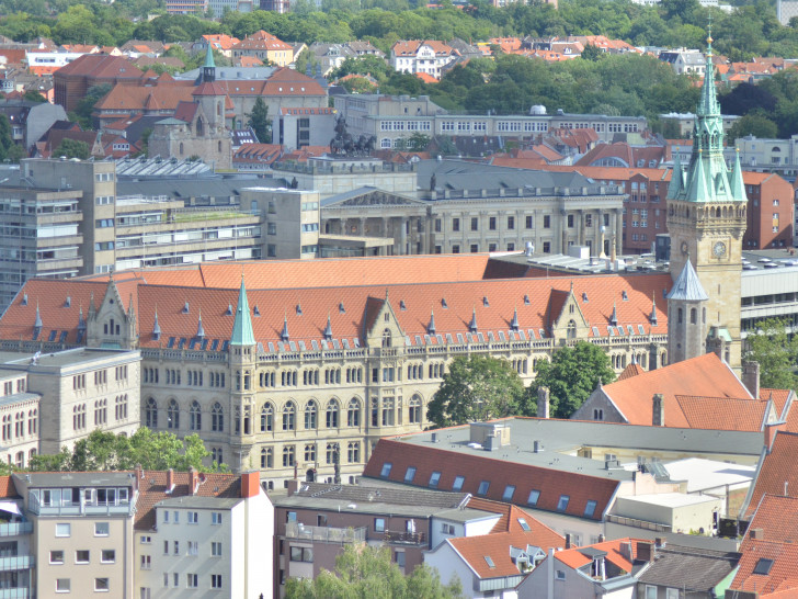 Braunschweig wird eine von 14 Modellkommunen in Niedersachsen, an denen Öffnungen in Kultur, Freizeit und Einzelhandel erprobt werden sollen.