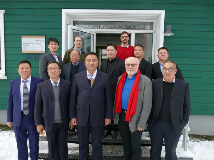 Eine Delegation aus China mit Vertretern aus Wirtschaft und Politik besuchte das Forstamt Clausthal. Foto: Rudolph / Landesforsten