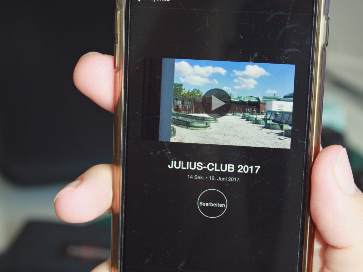 Jugendliche können eigene Buchtrailer drehen. Foto: Stadt Wolfsburg