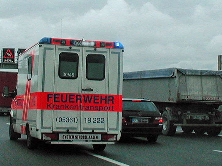 Die Rettungsgasse setzt sich durch. Foto: ADAC Ortsclub Helmstedt