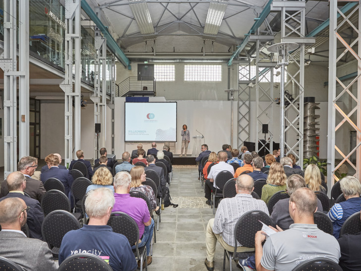  Am 2. Juni trafen sich die Experten und Fachinteressierten in Braunschweig zum ersten Fahrradkongress der Region. Foto: Allianz für die Region GmbH