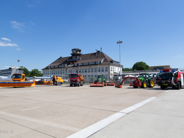 Kinder sind am 3. 0ktober eingeladen, den Flughafen zu erkunden. Foto: Flughafen Braunschweig-Wolfsburg GmbH
