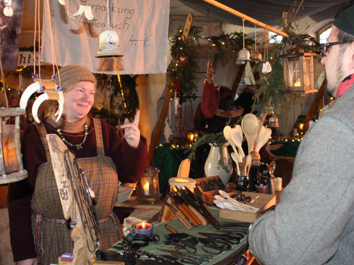 Stets am 3. Adventswochenende findet in Cramme der besinnliche Weihnachtsmarkt statt. Foto: Privat