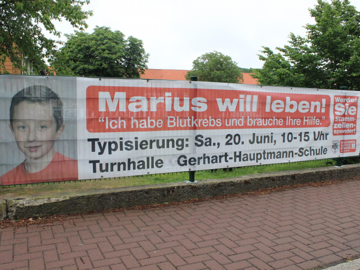 In der Gerhart-Hauptmann-Schule in Bad Harzburg findet noch bis 15 Uhr die Typisierung für Marius statt. Fotos: Anke Donner 