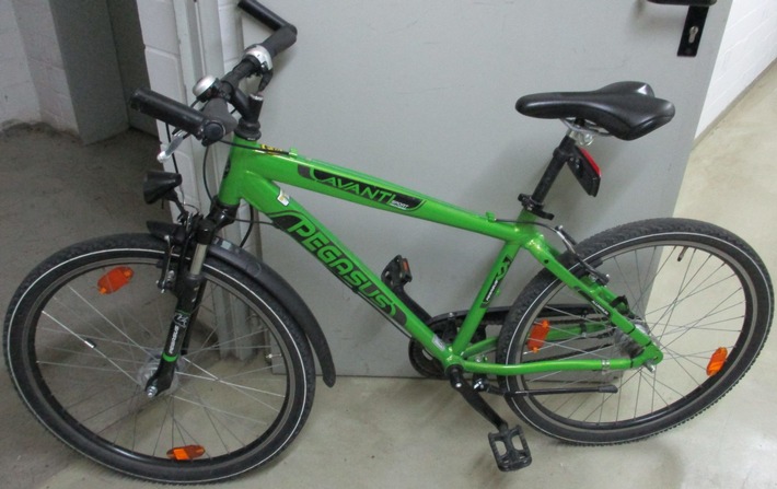 Wem gehört das Jugend-Mountainbike? Hinweise an die Polizei in Braunschweig. Foto: Polizei Braunschweig