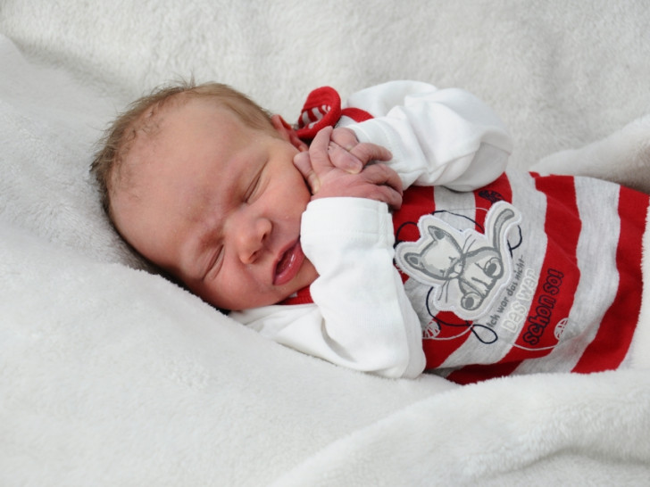 Wir freuen uns über die Geburt von Nele Lotze. Foto: babysmile24.de
